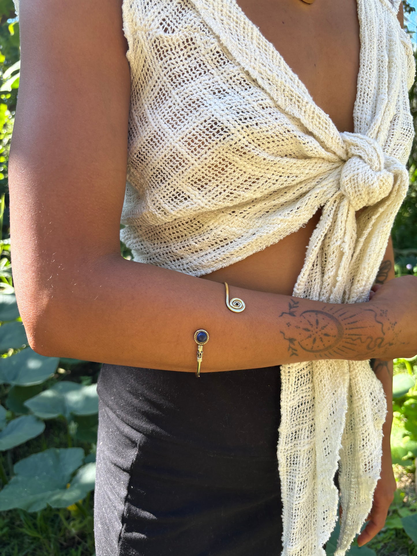 z1. Amethyst Brass Bracelet