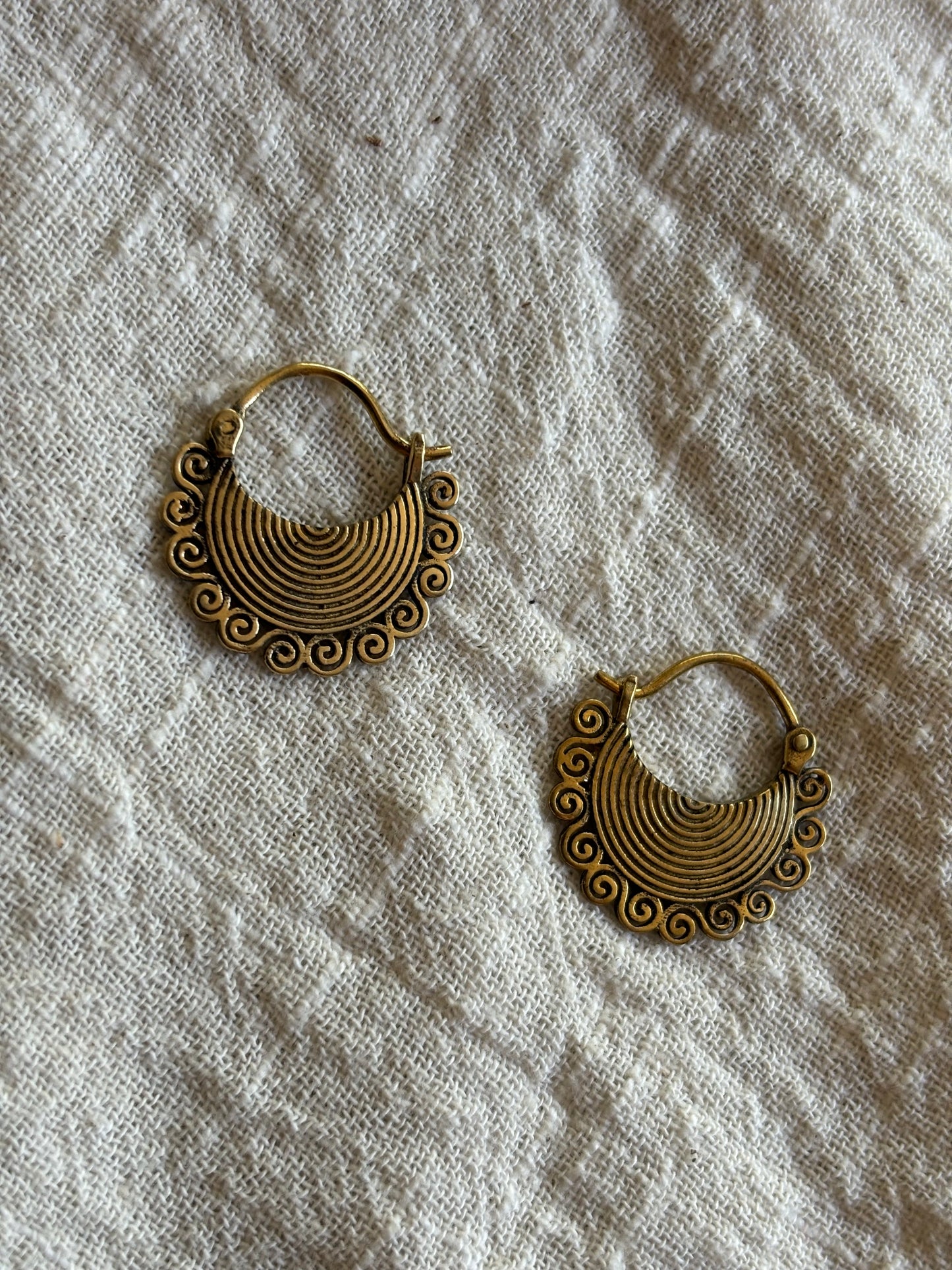 z9. Brass Mini Earrings