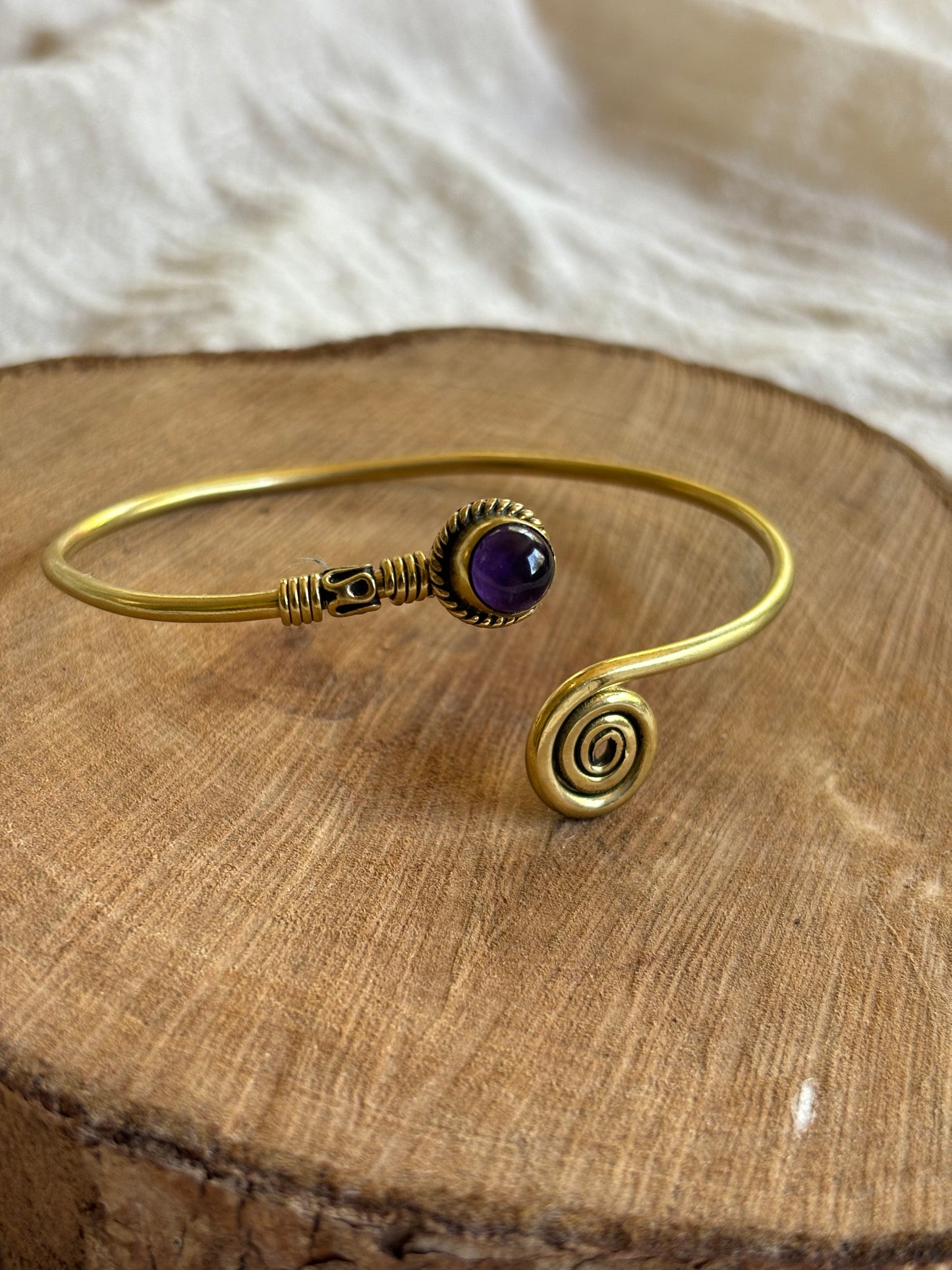 z1. Amethyst Brass Bracelet
